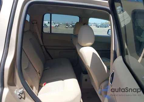 2006 Chevrolet Hhr Lt from USA, damaged, VIN 3GNDA23P56S606289